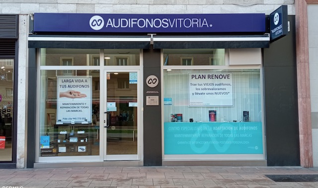 FOTO FACHADA AUDIFONOS VITORIA Foto fachada Audífonos Vitoria